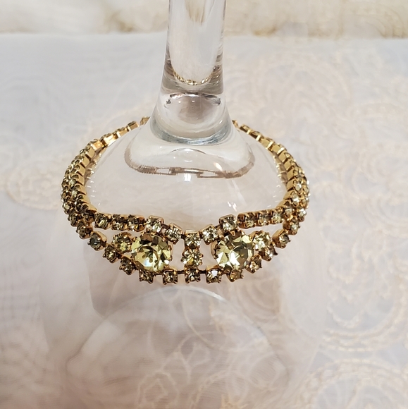 Weiss Rhinestone Tennis Bracelet - Picture 4 of 12